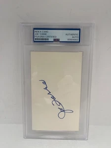 Joe Torre Signature on index card PSA/DNA Certified 85604802 - Picture 1 of 1