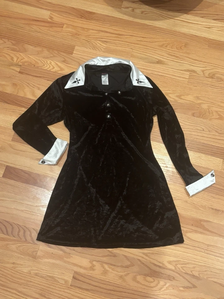 Vestido gótico romántico de terciopelo negro Dreamgirl talla Xlarge Wednesday Esq  Foto 1 de 4