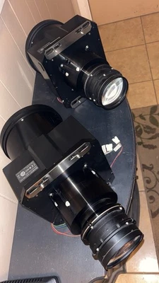 Lente zoom Sony LKRL-Z214 para proyector Sony 4k Foto 1 de 4