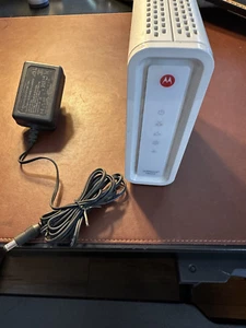 Motorola ARRIS SURFboard SB6141 DOCSIS 3.0 Cable Modem - Tested - Zdjęcie 1 z 2