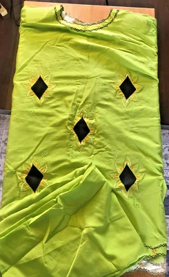 Traje tradicional africano Dashiki Top Pantalones Bordados Verde Brillante Foto 1 de 4