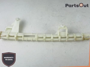 2009-2017 AUDI Q5 REAR RIGHT DOOR WINDOW GLASS LOWER GUIDE TRACK CHANNEL OEM - Picture 1 of 7