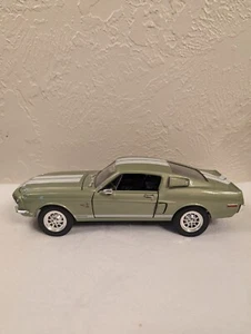 Shelby GT500K 1968 Mustang escala 1:18 Road Legends Collection - Imagen 1 de 20
