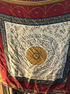 Mount Vernon 100% SILK Scarf S 34"X34" BEAUTIFUL worn twice. - Picture 1 of 4