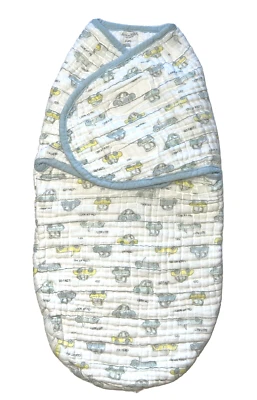 Baby boy Swaddle Kyle & Deena New York 0-3 Month  Never Worn Blue white Cars - Imagem 1 de 3