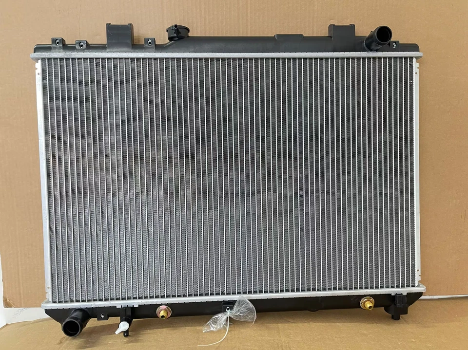 Radiator for Toyota Townace SBV KR42 KR43R Spacia SR40 Van96–03 AT/MT TO397 Sale - image 1 of 1