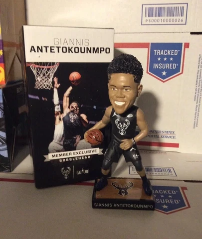 2018 SSH Milwaukee Bucks Giannis Antetokounmpo All Star Bobblehead SGA Seat Hold Cover