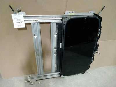 Complete Roof Glass Assembly 87822092 Fits 19-25 Sierra 1500 Crew Cab 2859909 - Image 1 of 4