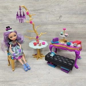 Ever After High Madeline Hatter Hat Tastic Doll & Party Playset Not Complete - Picture 1 of 8