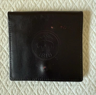 Vintage BROOKS BROTHERS Colar de Metal Fica Dourado Conjunto de 8 em Estojo de Couro 2-3” - Imagem 1 de 3