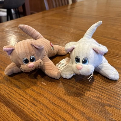 Lote de 2 peluches vintage Pound Purries Foto 1 de 4