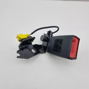 Mercedes C Class W204 Rear Right Seat Belt Buckle Coupe 07/07-07/14 A2048601069 - Picture 1 of 9