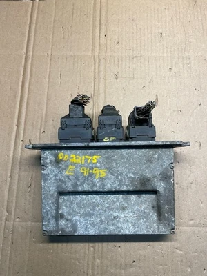 Ford E250 E350 2006 5,4 L control del motor ECU ECM módulo informático s4538 DG Foto 1 de 4