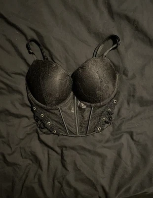 Victoria's Secret Lace Bralette Crop Top Black Size XS UK 6-8 DD Cup New - Image 1 of 3