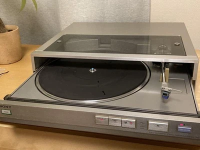Refurbished Sony Front Loading Player with New Needle - Image 1 of 4