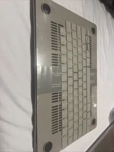 Spigen for MacBook Air 13 inch Case A2681 - Picture 1 of 3