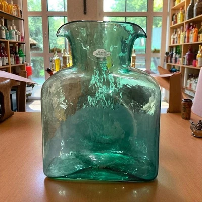 Antigo Jarro Blenko Classic bico duplo vidro verde-azulado LEIA - Imagem 1 de 4
