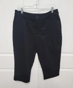 St. John's Bay Womens Size 12 Capri Pants Black EUC Never Worn - Picture 1 of 9