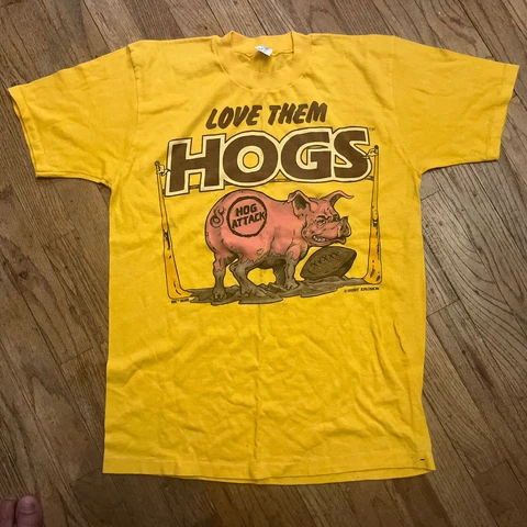 Vintage Washington Redskins Love Them Hogs Hog Attack Shirt Men Women KV3075 Cover