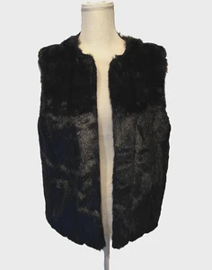 Dennis Basso Vest Women's Medium Faux Fur Open Lined Boho-chic Comfy Retro Luxe - Picture 1 of 10