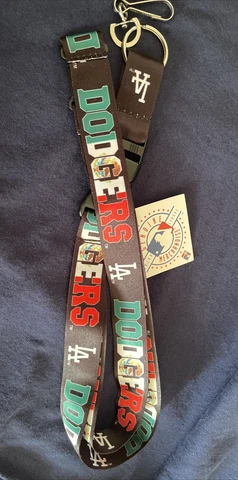 New! Los Angles Dodgers Keychain Lanyard With Mexican Flag Cover