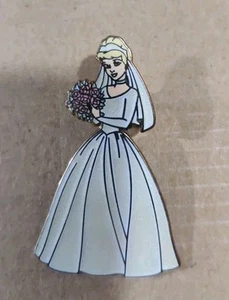 DISNEY WDW 2004 WEDDING BRIDE SERIES PRINCESS CINDERELLA PIN (PP30305) - Picture 1 of 2