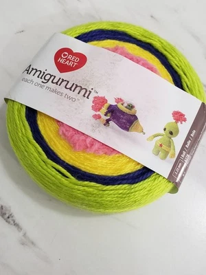 NUEVO Kit de hilo Red Heart AMIGURUMI NAVE COHETE ESPACIO EXTERIOR ALIENÍGENA Foto 1 de 4