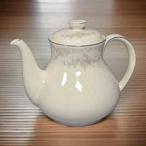 Royal Doulton DIANA (Romance Collection) Teapot - H5079  - Picture 1 of 7