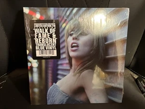 NEW MILEY CYRUS WALK OF FAME UO URBAN OUTFITTERS EXCLUSIVE BLUE VINYL 7" - Bild 1 von 4