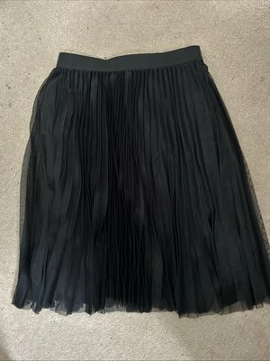 Oasis Black Chiffon Pleated Skirt  New Size Small - Image 1 of 4