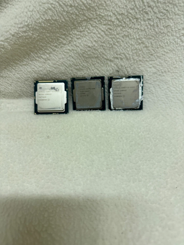 Lot of 2 Intel i5-4460S & 1 Intel i5-4590S Processors - USED!!! - Image 1 of 1
