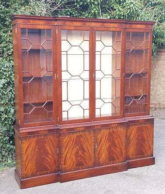 CHARLES BARR MAHOGANY BREAKFRONT LIBRARY BOOKCASE - Image 1 of 4