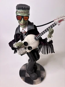 Katherine’s Collection Frankenstein con figura de guitarra Halloween - Imagen 1 de 14