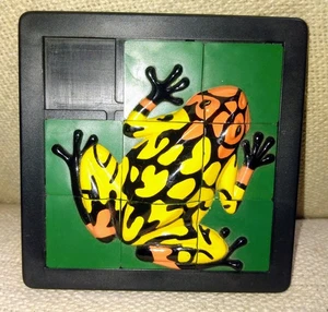 1993 Damert Company Puzzle Poison Dart Frog Vintage Black Yellow Orange NEAT 3-D - Picture 1 of 3