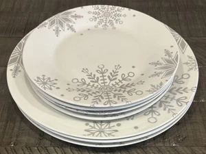 Set Of 8 Royal Norfolk Christmas Snowflake Dinner Plates Salad/Side Plates - Picture 1 of 3