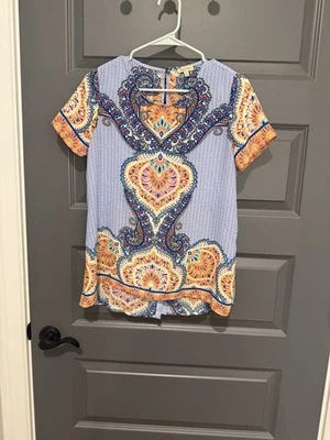 Top manga corta cachemir colorido blanco lirio talla pequeña Foto 1 de 4