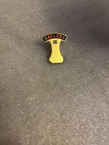 BAILEYS IRISH CREAM LIQUEUR Small Clip Clasp Grabber Advertising Collectible - Picture 1 of 6