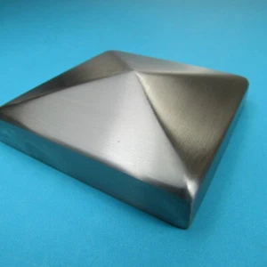 Edelstahl Pyramidenkappe 50x50 mm V2A Geschliffen Pfostenkappe Zaun Abdeckkappe - Bild 1 von 1
