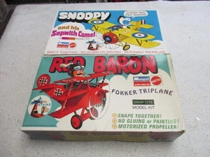 MONOGRAM VINTAGE SNOOPY SOPWITH CAMEL 1970 RED BARON 1971 KIT SET NICE VINTAGE - Picture 1 of 6