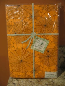 KANE FLANNEL BACK VINYL HALLOWEEN TABLECLOTH 52" X 70" OBLONG NEW SPIDER WEB - Picture 1 of 5