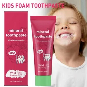 KIDS Clean & Protect dentifricio minerale sapore fragola dentifricio bambini DE - Foto 1 di 12