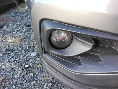 Used Driving Light fits: 2018 Nissan Pathfinder Fog-Driving bumper mounted RH an - Imagem 1 de 4