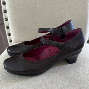 Abeo Biosystem Women’s Leather Mary Jane Heels Slip Resistant Brown Size 8.5 - Picture 1 of 8