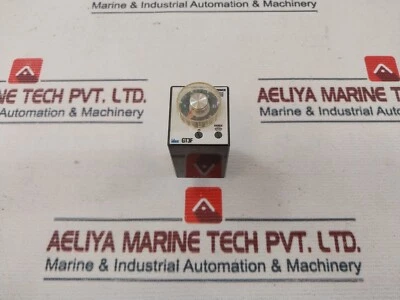 IDEC GT3F-2A100 Electronic Timer AC 100-120V - Image 1 of 4