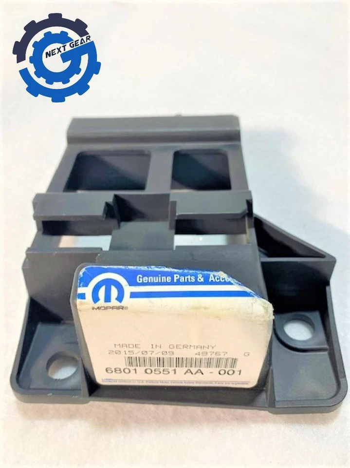 Soporte de parachoques delantero izquierdo para conductor Dodge Sprinter 2500 3500 2007-2009 Foto 1 de 4