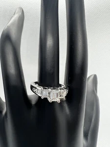 14K White Gold 1.08ctw Emerald & Princess Cut Diamond Engagement Ring - Picture 1 of 6