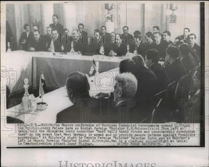 Foto de prensa 1954 Conferencia de Gobiernos Europeos de Moscú inaugurada - nef10565 - Imagen 1 de 2