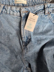 NWT Ladies Vintage Mom Jeans Size 20 - Picture 1 of 3