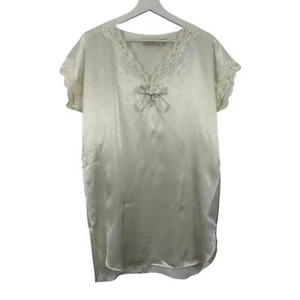 Vintage Victoria’s Secret Nachthemd weiß Satin Schleife Gr. S - Bild 1 von 5