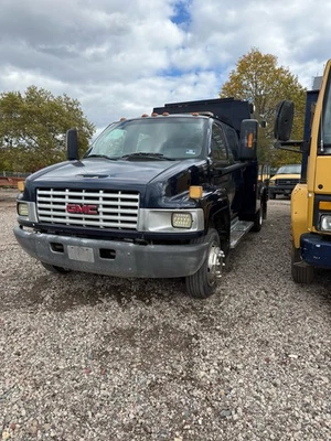 GMC C4500 2004 Topkick C4E042 Foto 1 de 4